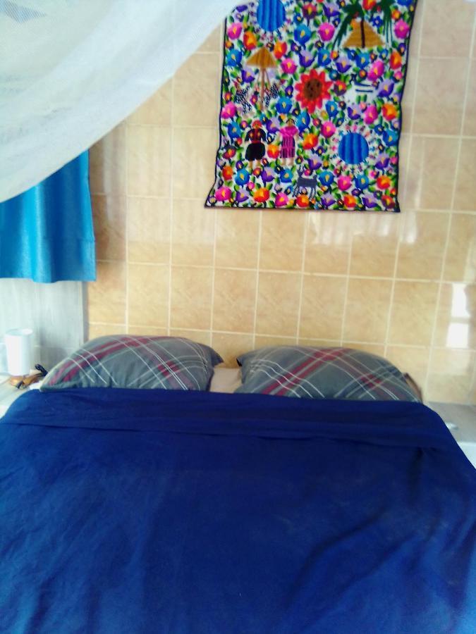 Chambre Independante Chez L'Habitant Parrita Eksteriør bilde